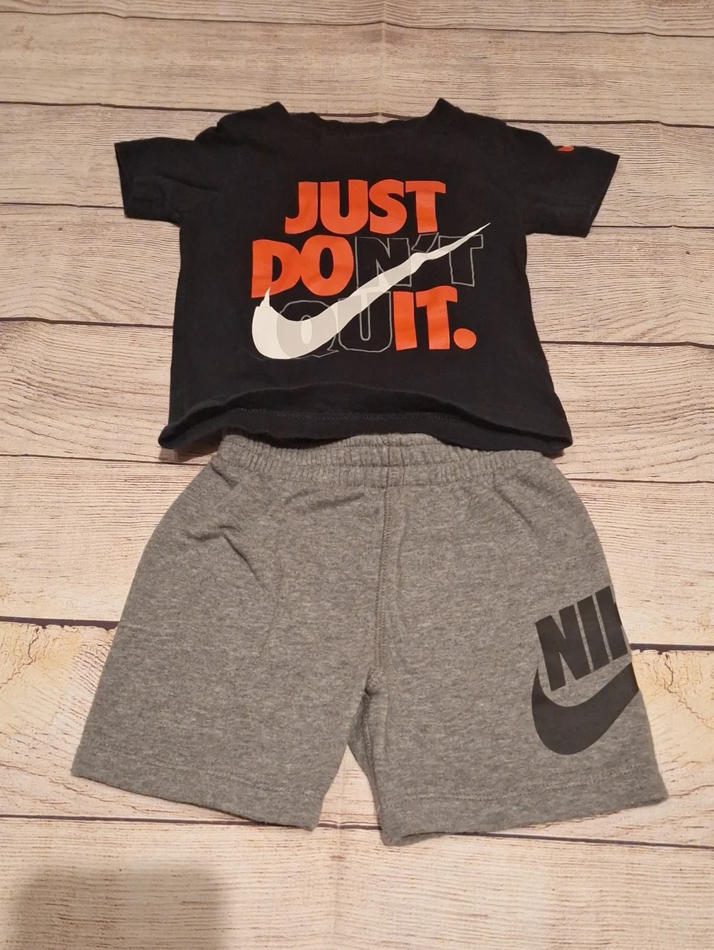 2T Nike Kids Shorts Set